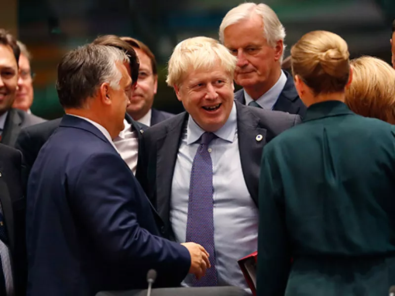 Brexit: Προς άγραν ψήφων ο Μπόρις Τζόνσον πριν από το «σούπερ Σάββατο»