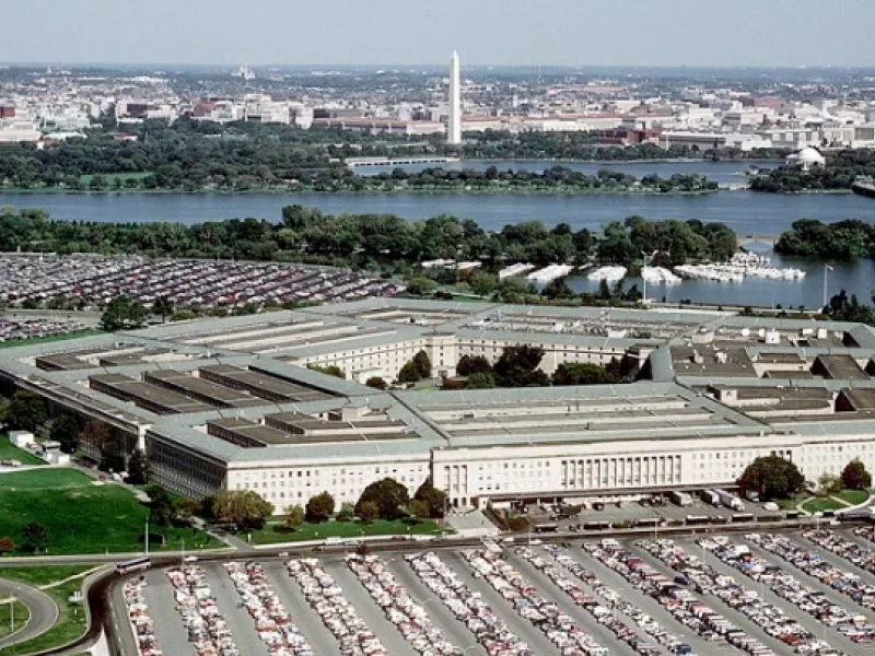 Τα έσοδα από πετρελαιοπηγές της Συρίας στους SDF, όχι στις ΗΠΑ, λέει το Πεντάγωνο