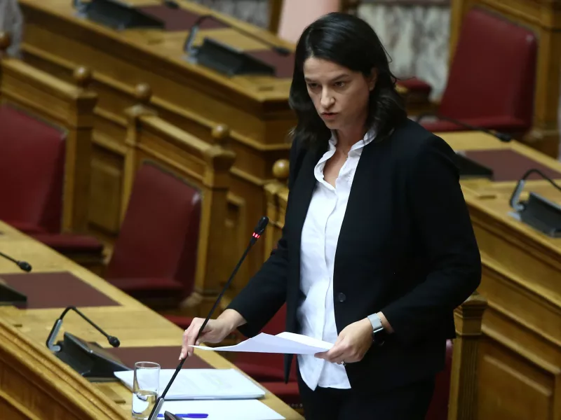 Κεραμέως: Νόμιμη η ταυτόχρονη εξ αποστάσεως εκπαίδευση