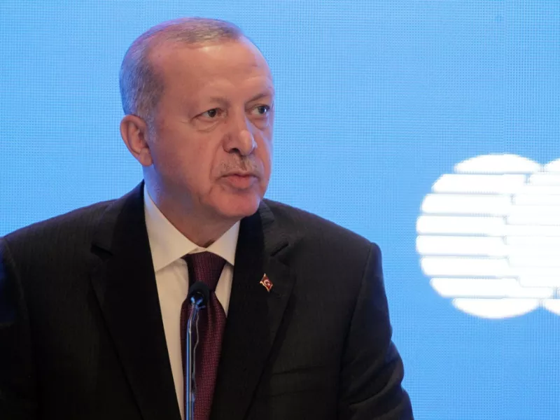 Ερντογάν από Κίεβο: Η Ρωσία «να αναλάβει τις ευθύνες της» στη Συρία