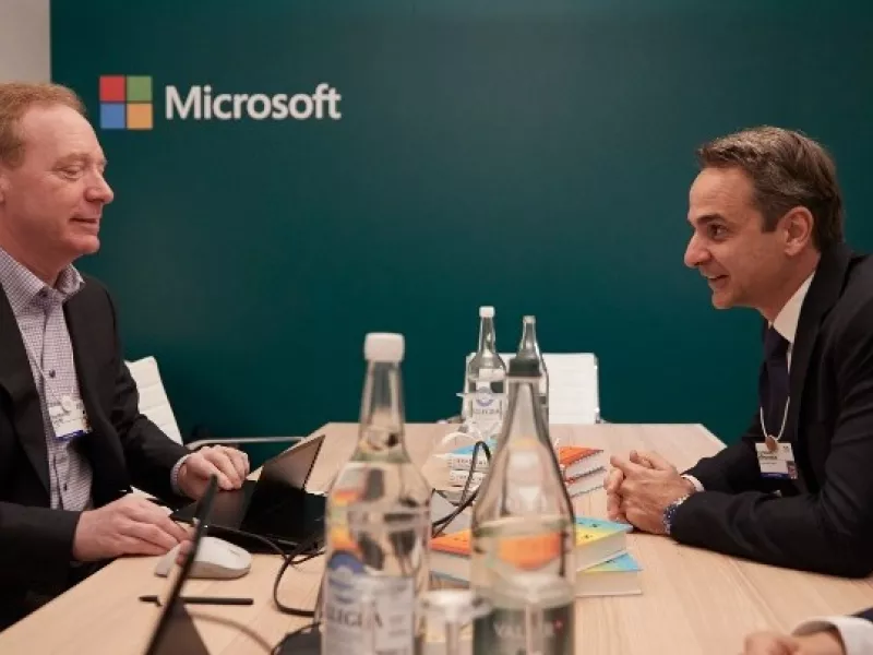  Συνάντηση Μητσοτάκη - προέδρου Microsoft - Στην Ελλάδα μεγάλη επένδυση του κολοσσού;