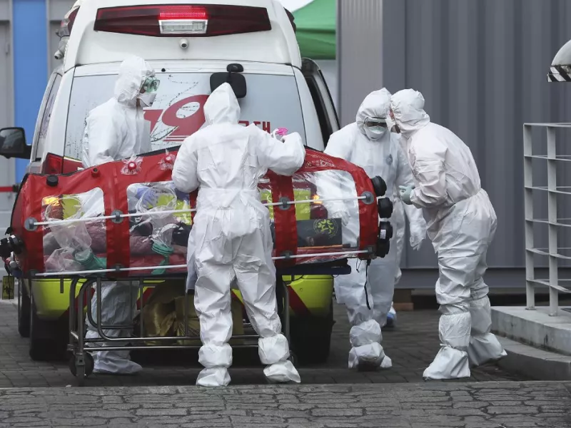 Κορωνοϊός: Απόρρητη βρετανική πρόβλεψη για 7,9 εκατ. ασθενείς στα νοσοκομεία