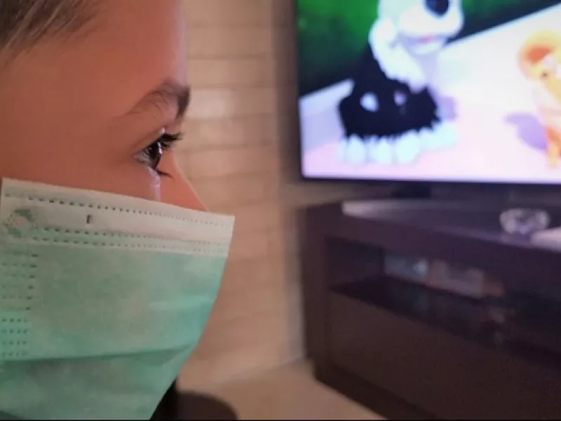 Το 33% των ασθενών με κορωνοιό είναι παιδιά ηλικίας 4-18 ετών (πίνακας)