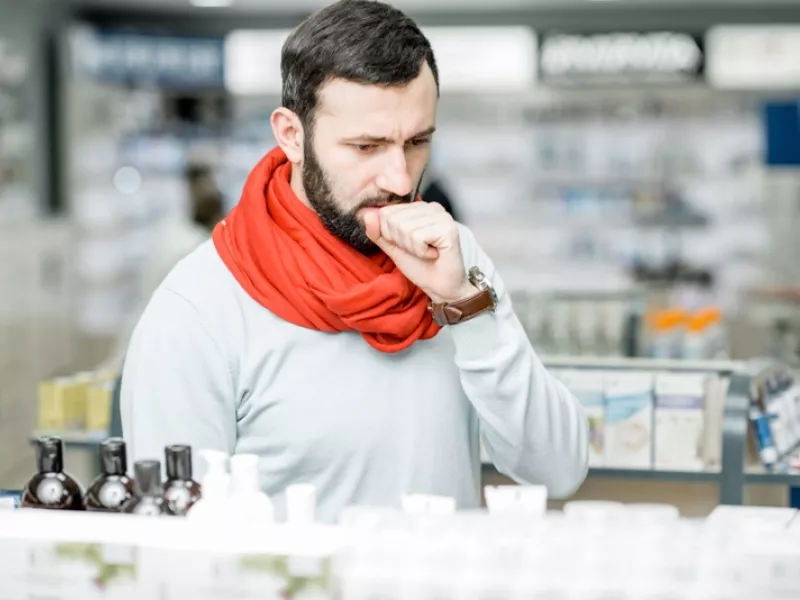 Πώς ο κορωνοϊός μολύνει μερικούς αλλά όχι όλους τους ανθρώπους μέσα σε κλειστούς χώρους