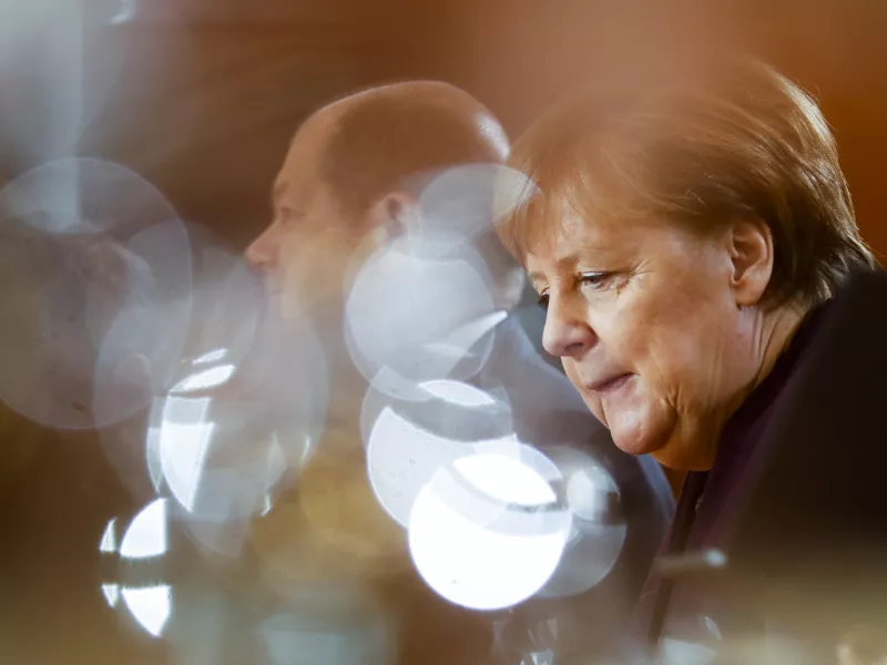 Υπερχρέωση - ρεκόρ για τη Γερμανία! «Κρύος ιδρώτας» στους οικονομολόγους