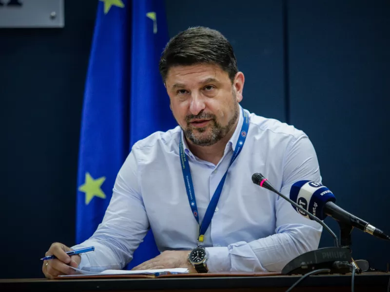 Στις 15:00 οι ανακοινώσεις Σταϊκούρα και στις 18:00 του Χαρδαλιά για εξειδίκευση των μέτρων