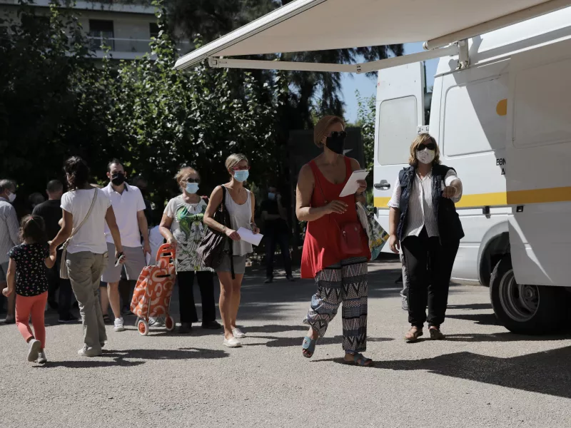 Ο χάρτης του κορωνοϊού σε Ελλάδα: 828 νέα κρούσματα στη Θεσσαλονίκη, 756 στην Αττική (Λίστα)