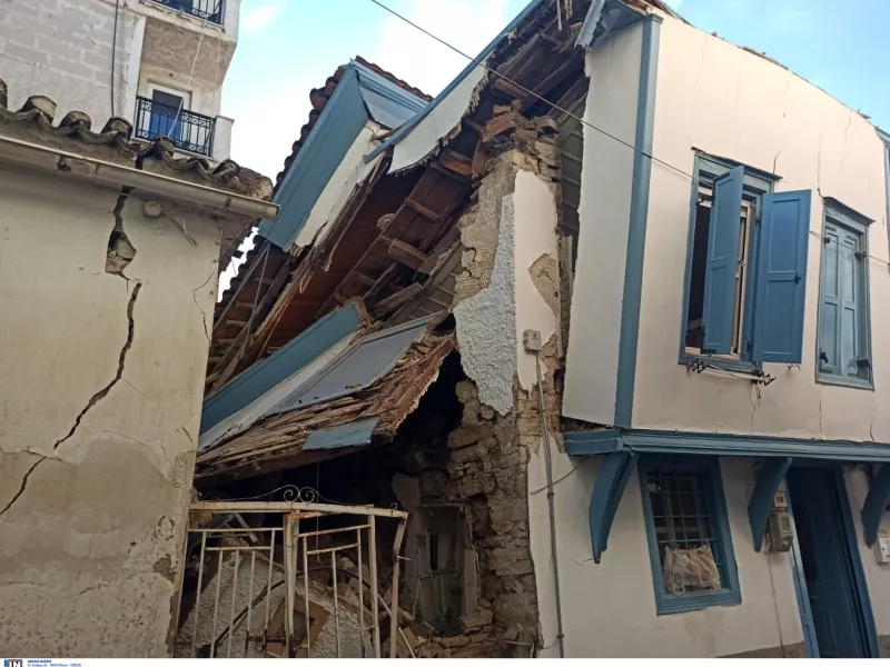 Δήμος Αθηναίων: Συγκέντρωση τροφίμων και ειδών πρώτης ανάγκης για τους σεισμόπληκτους της Σάμου