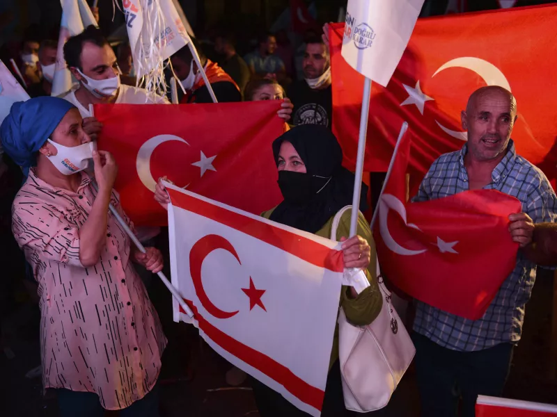 Κύπρος: Οι έποικοι έκριναν τη νίκη Τατάρ – Διχασμός στα Κατεχόμενα