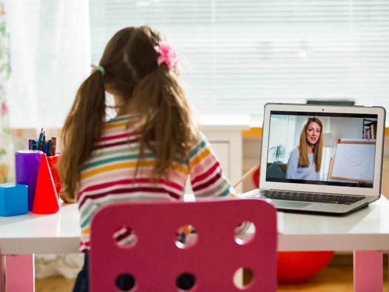 Μήδεια: Με τηλεκπαίδευση τα μαθήματα στις περιοχές που κλείνουν τα σχολεία