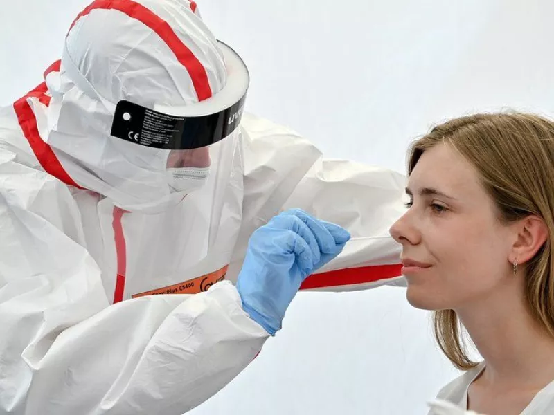 Κορωνοϊός - Γερμανία: «Μαύρο ρεκόρ» με 1.129 θανάτους - σχεδόν 22.500 κρούσματα σε 24 ώρες 