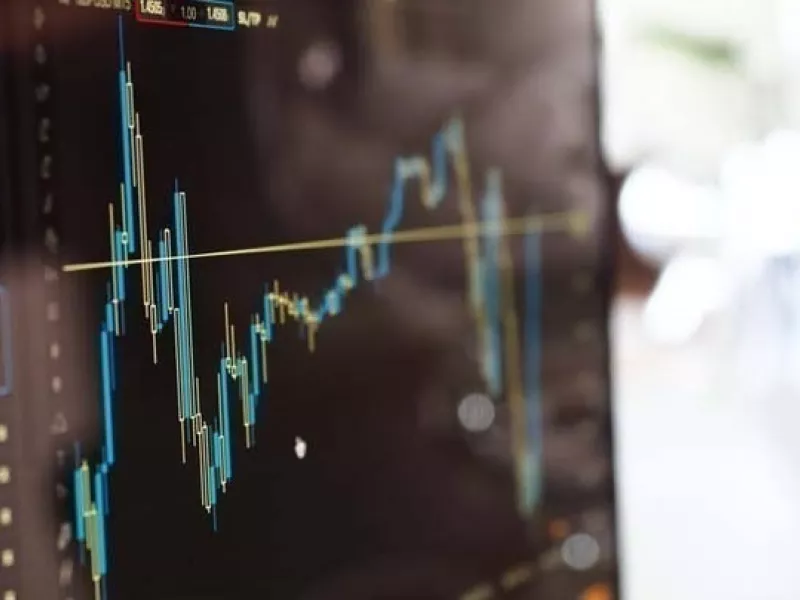 Yποχωρεί το ευρώ - Σταθερά τα ομόλογα