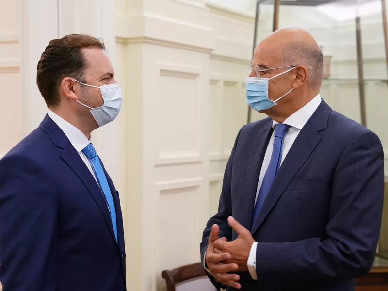 Συνάντηση Δένδια- Οσμάνι: Δεν μπορεί να επιτραπεί κενό σταθερότητας σε Δυτικά Βαλκάνια