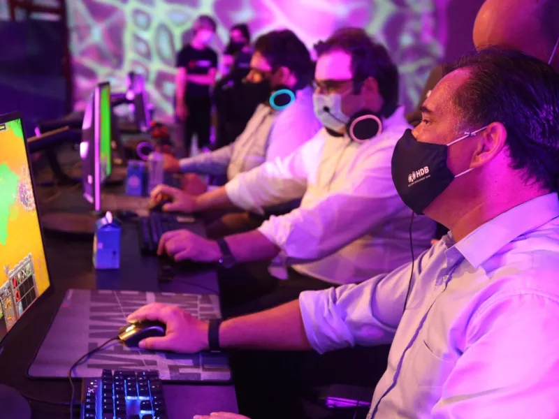 ΔΕΘ: Γεωργιάδης για «μίνι υπουργικό τουρνουά» με video game– Ποιος νίκησε– Ποιο παιχνίδι έπαιξαν (pics) 