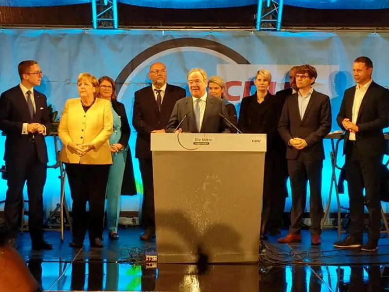 Γερμανία: Προεκλογική παρέμβαση Μέρκελ - «Κοινότητα χρέους η ΕΕ με κεντροαριστερή κυβέρνηση» 