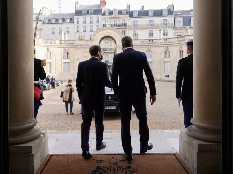 Κυβερνητικές πηγές για ελληνογαλλική αμυντική συμφωνία: Αλλάζουμε τις ισορροπίες στη ΝΑ Ευρώπη