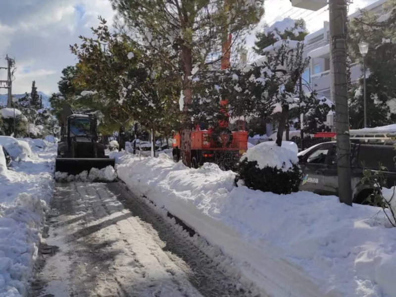 Αττική- Κρήτη: Τι ισχύει αύριο και την Παρασκευή για σχολεία, καταστήματα, ιδιωτικό και δημόσιο τομέα