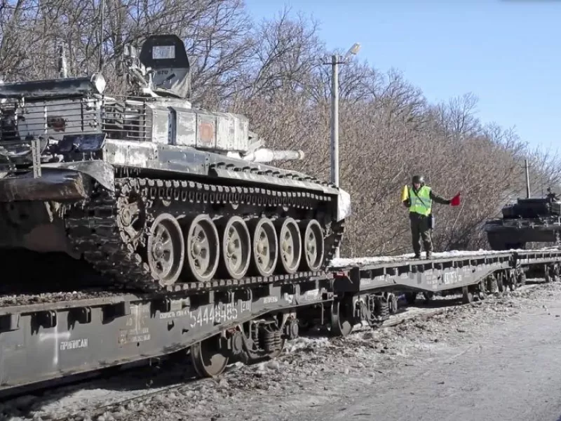 Nέο βίντεο της Μόσχας με μετακίνηση στρατευμάτων μετά το πέρας γυμνασίων - Δείτε το βίντεο