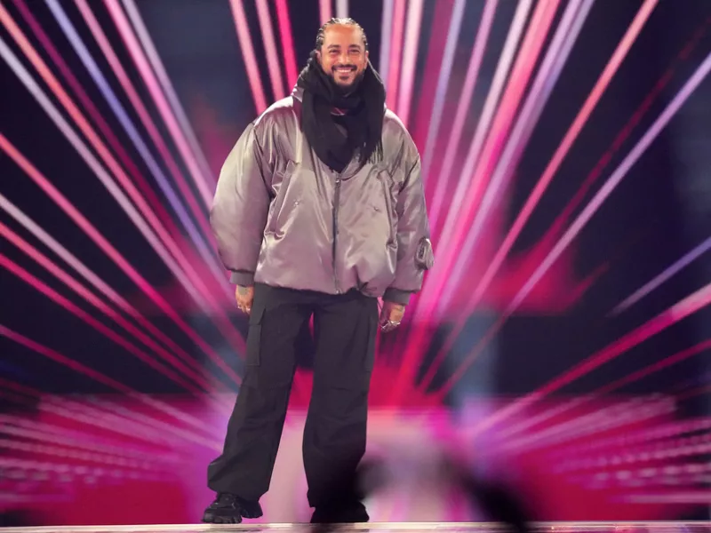 Απίστευτο! Sold Out σε 8 ώρες τα εισιτήρια για τον Slimane στην Αθήνα