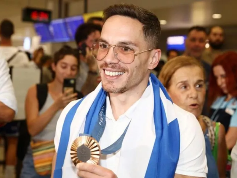 Υποδοχή ήρωα σε Πετρούνια: «Άρχισα ήδη να σκέφτομαι το επόμενο πρόγραμμα για νέες επιτυχίες»