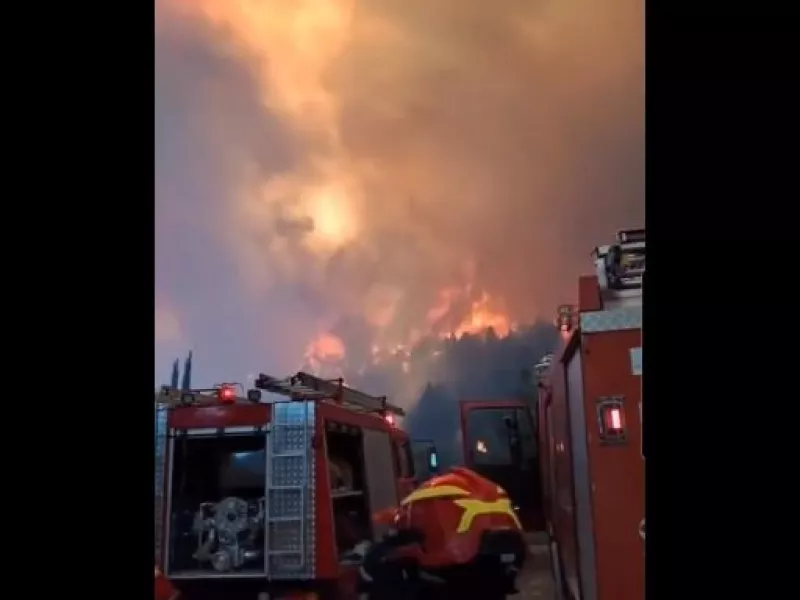 Φωτιά - Κορινθία