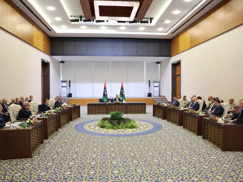 Λιβύη: Η πρώτη αντίδραση του Ευρωπαίου Επιτρόπου μετά τις επαφές για το μεταναστευτικό