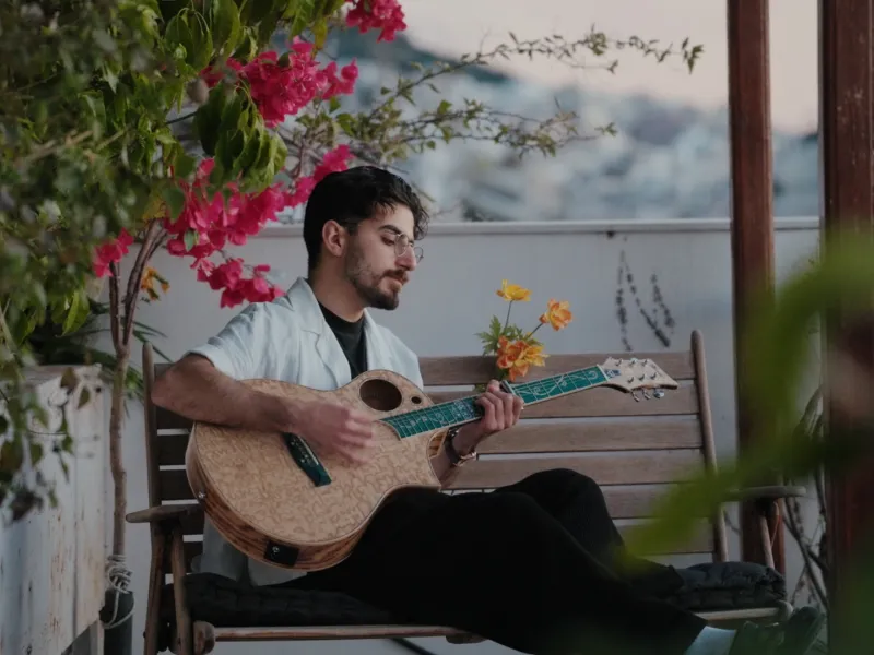 Η ζωή σου όλη