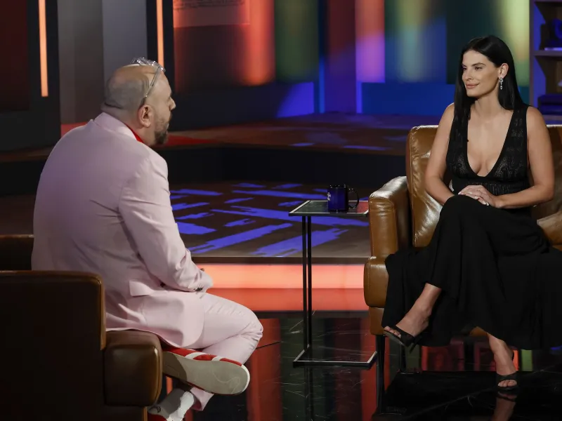 Η Έλενα Χριστοπούλου και η Χριστίνα Μπόμπα.... «Στην αγκαλιά του Φάνη»