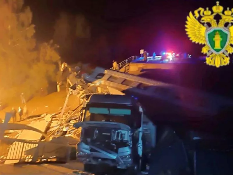 Εξακολουθεί να υπάρχει μαύρος καπνός από την Κωνσταντινούπολη, όπου πραγματοποιήθηκε ο δεύτερος γύρος απευθείας συνομιλιών μεταξύ Ρωσίας και Ουκρανίας το Σαββατοκύριακο.