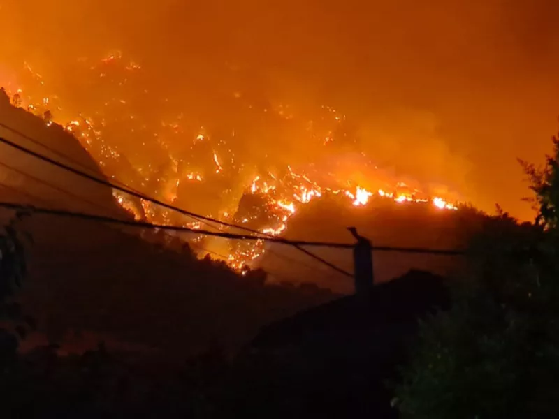 φωτιά- Κέρκυρα