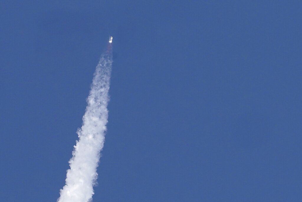 Γύρισε από το διάστημα ο Μπέζος: 11 λεπτά η πτήση - Πόσο έμειναν σε μηδενική βαρύτητα