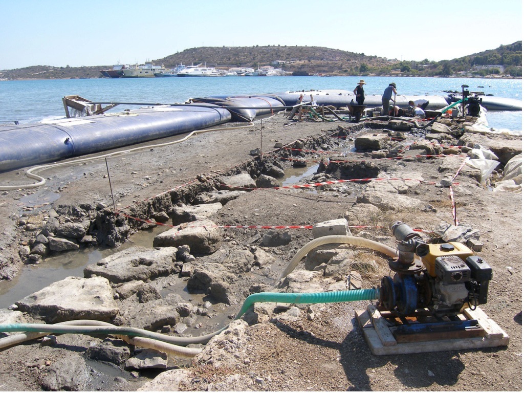 Πώς προχωρούν οι υποβρύχιες αρχαιολογικές έρευνες – Φωτογραφίες