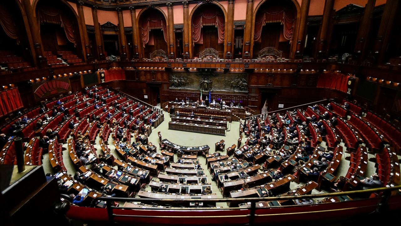 Italia: Gallop mostra una comoda maggioranza per la fazione conservatrice