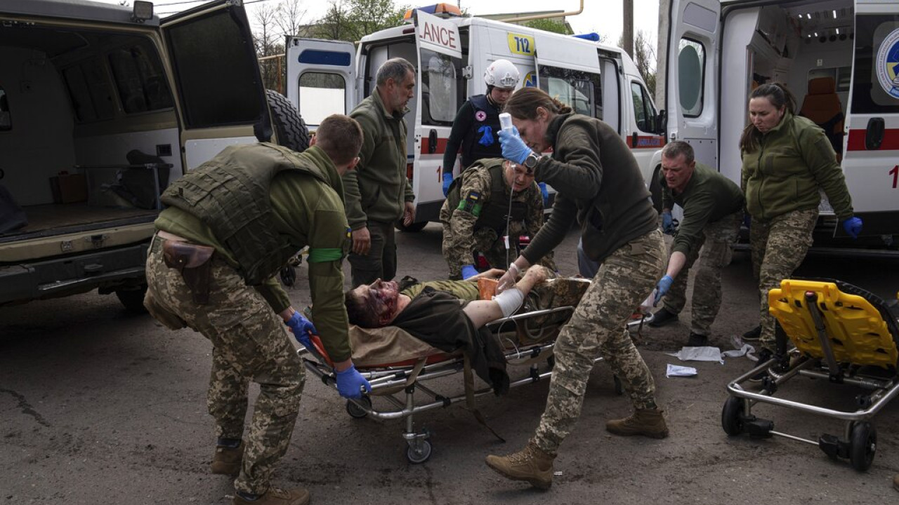 Ucraina: 1.000 malati e feriti negli ospedali di tutta Europa