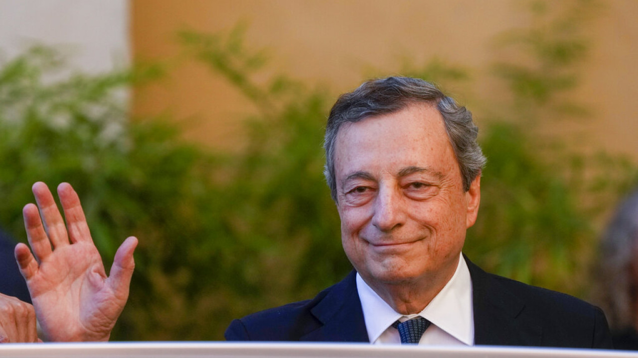 Draghi: “L’Italia aspetta da tempo riforme e investimenti”