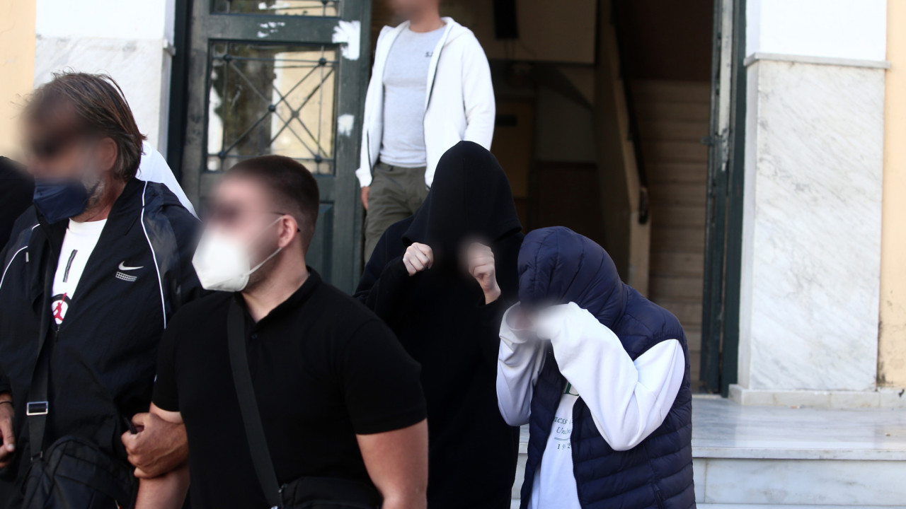 Προφυλακιστέοι οι 7 από τους 16 συλληφθέντες της Πολυτεχνειούπολης