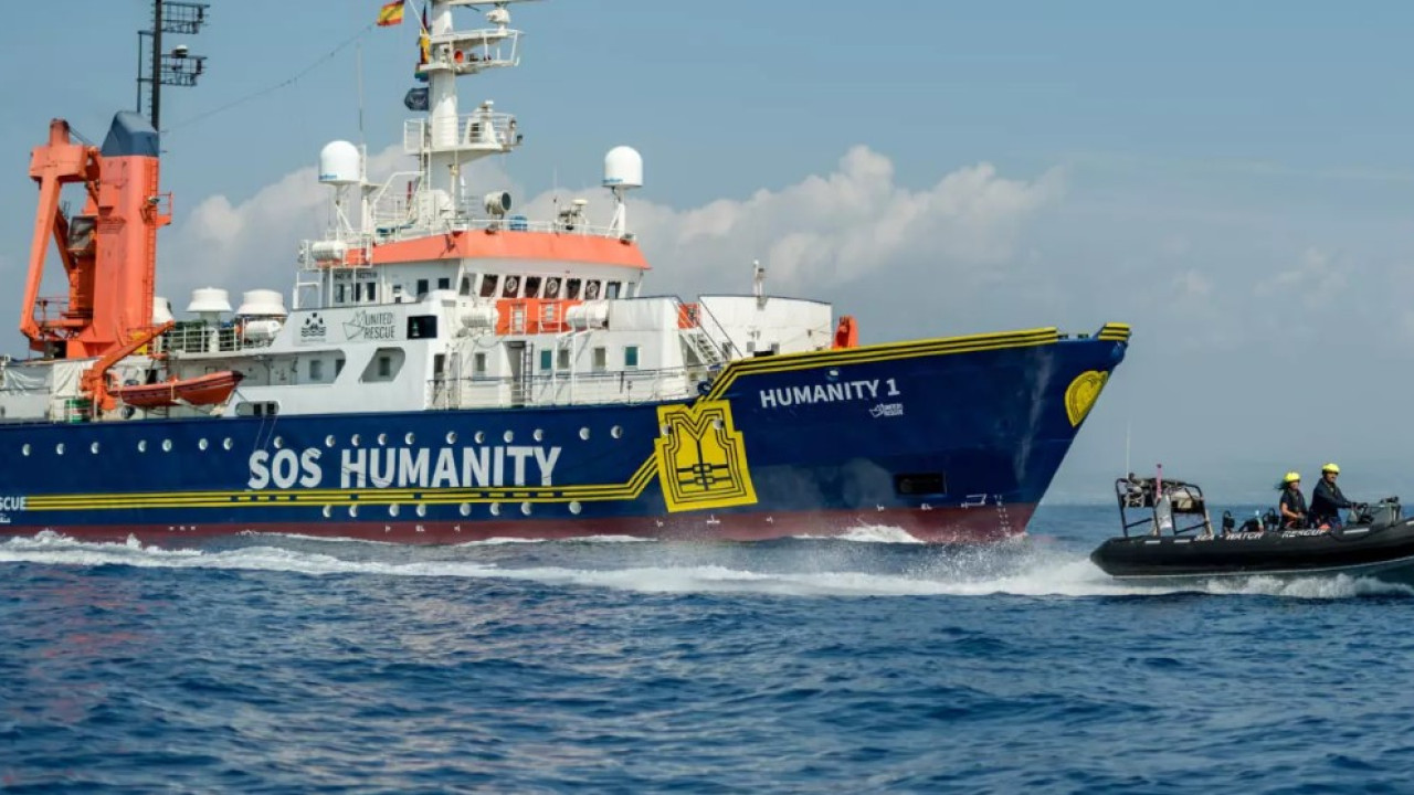Umanità 1: A Catania 144 migranti soccorsi su 179