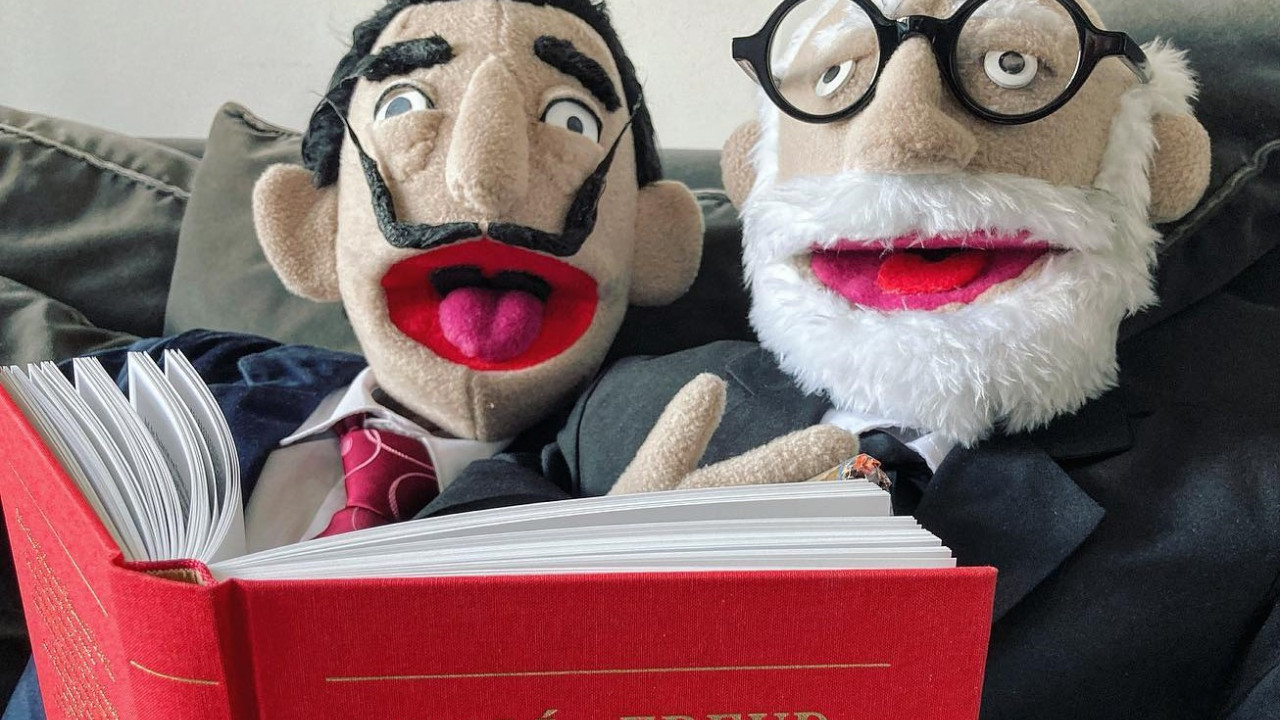 «Theoretical Puppets»: Νταλί, Φρόιντ, Φουκό «πάνε»… κουκλοθέατρο