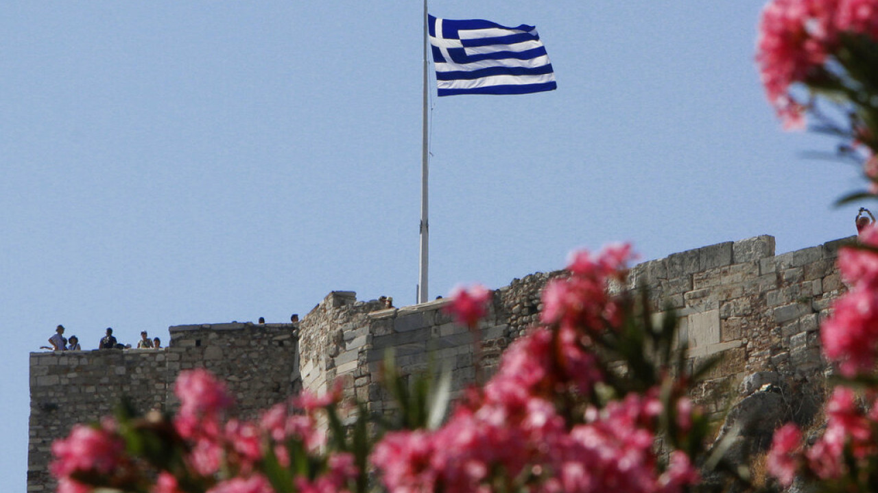 ΕΕ: Η οικονομική, δημοσιονομική και χρηματοπιστωτική κατάσταση της Ελλάδας είναι ανθεκτική, αναφέρει έκθεση