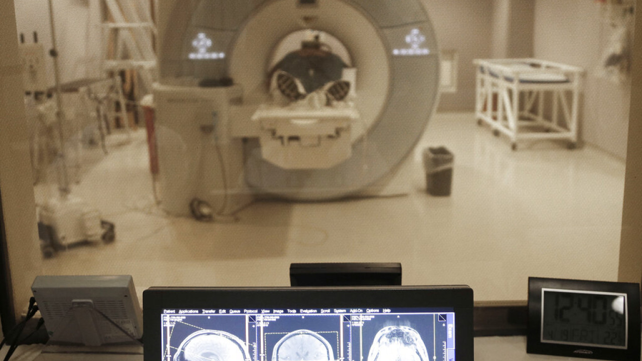 Πειραματική συσκευή βελτιώνει τη λειτουργία του εγκεφάλου έπειτα από τραυματισμό
