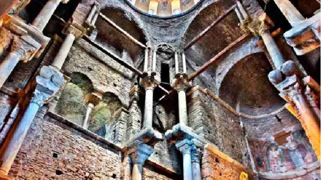 Αποκαθίσταται το βυζαντινό μνημείο της Παρηγορήτισσας, στην Άρτα- Δείτε φωτογραφίες