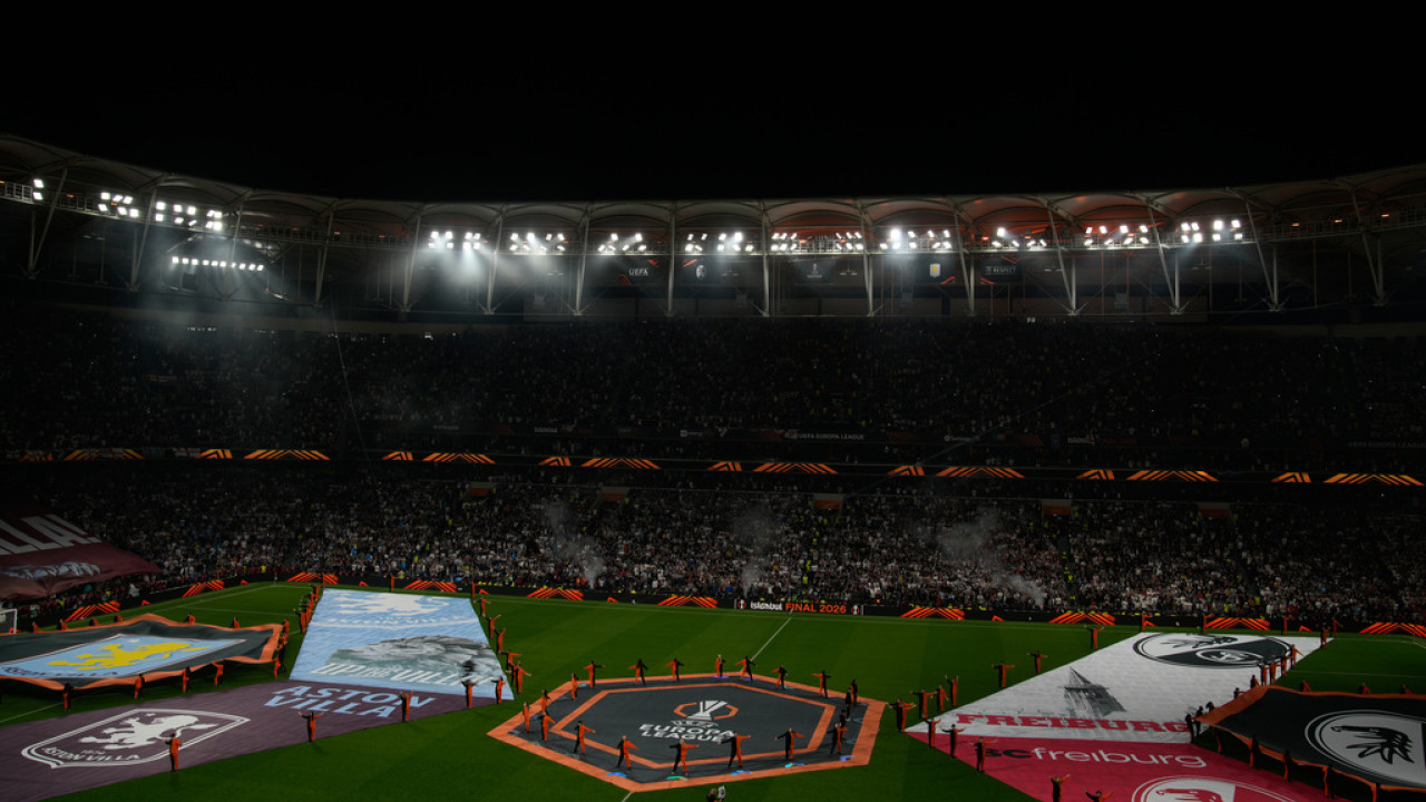 Τελικός Europa League: Φράιμπουργκ-Άστον Βίλα 0-0 (α' ημίχρονο) - Live η εξέλιξη του αγώνα