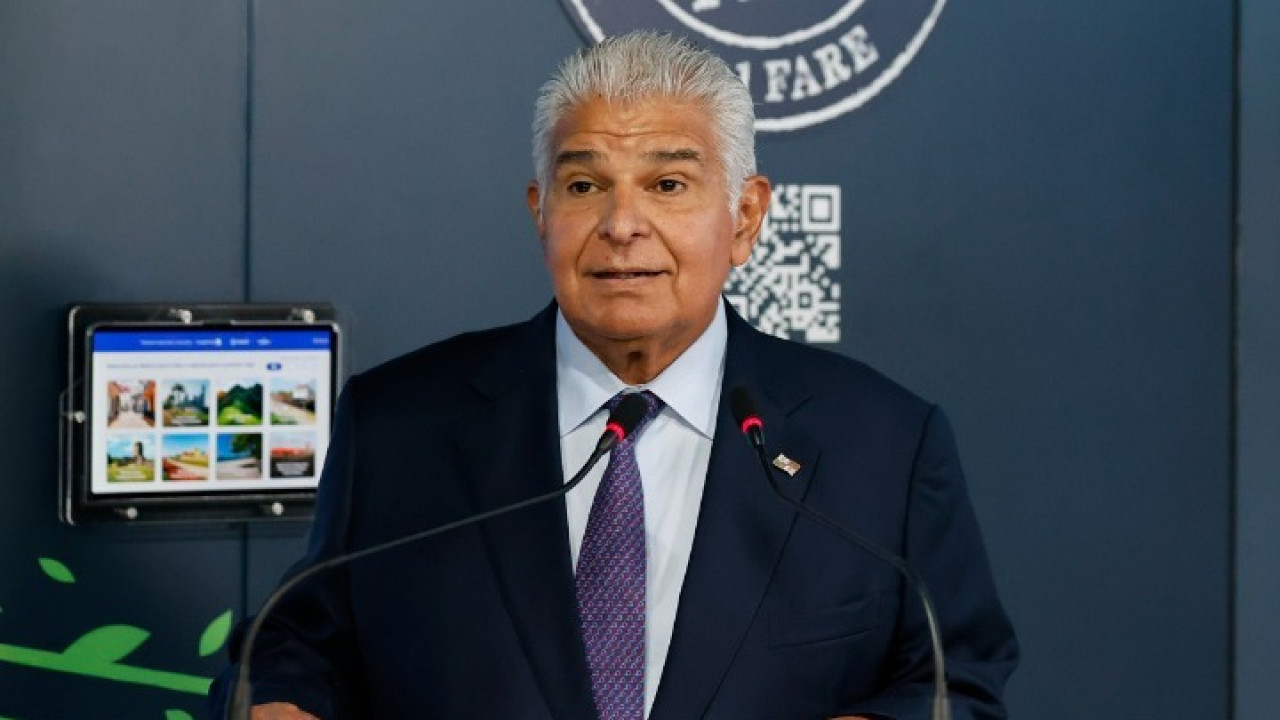 ΕΠΙΣΗΜΗ ΕΠΙΣΚΕΨΗ ΤΟΥ ΠΡΟΕΔΡΟΥ ΤΟΥ ΠΑΝΑΜΑ ΧΟΣΕ ΡΑΟΥΛ ΜΟΥΛΙΝΟ ΣΤΗΝ ΕΛΛΑΔΑ