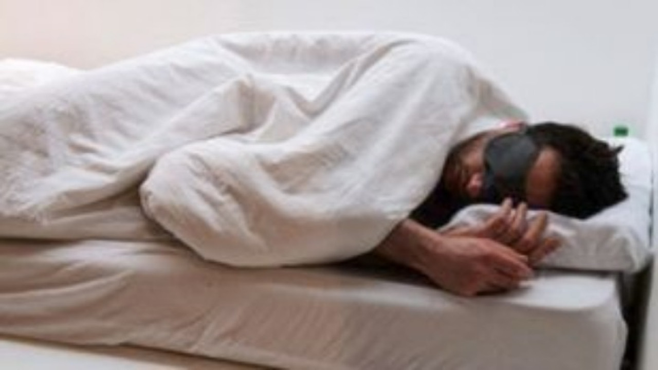Έρευνα: Η έλλειψη ύπνου μειώνει τη χαρά και αυξάνει τη λύπη