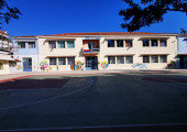 σχολεία