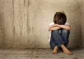 Ρόδος: Περιστατικά κακοποίησης παιδιών - Αφαιρέθηκε επιμέλεια από γονείς