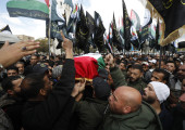 Συρία: Χιλιάδες Κούρδοι συμμετείχαν στις κηδείες των θυμάτων επίθεσης μαχητών προσκείμενων στην Τουρκία