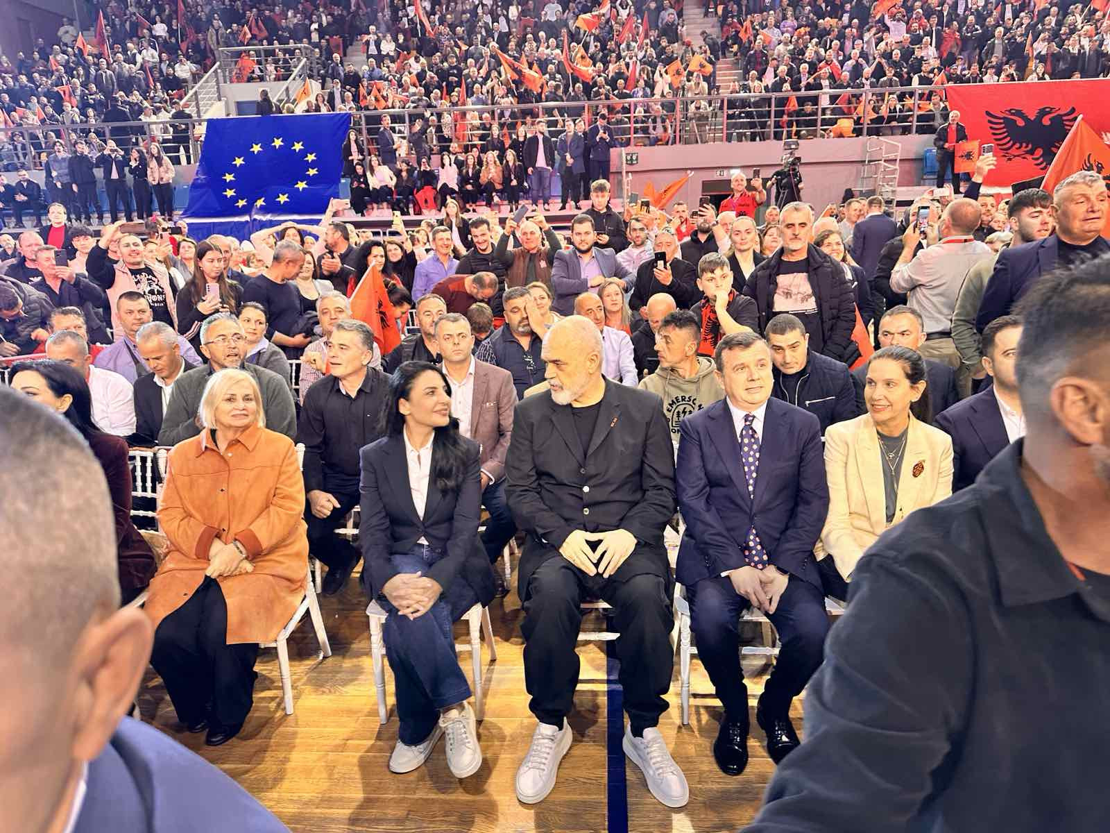κκκκ