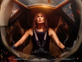 Jennifer Lopez: Εμφανίζεται τρομοκρατημένη στο trailer της ταινίας «Atlas»