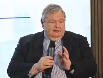 Ενστάσεις Βενιζέλου για τη δικογραφία των υποκλοπών που μπήκε στο αρχείο